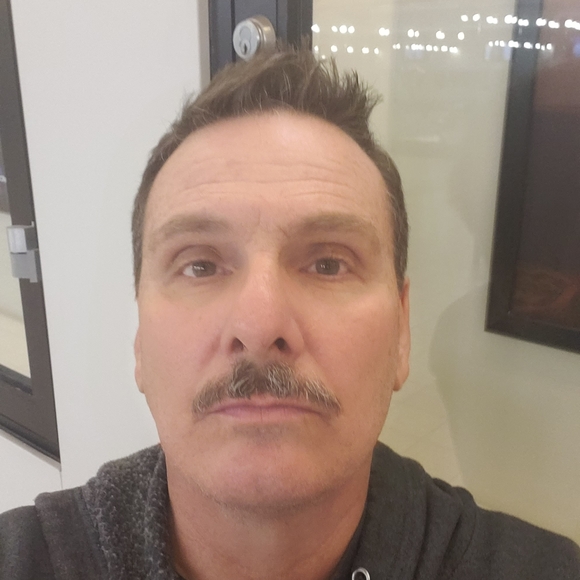 Meet your Posher, Gordon - Picture 2 of 4